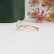 Large cvd diamond ring, Lab created oval 3 ct, Marriage proposal, Solid 10k rose gold