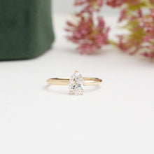 Elegant & Ethical: Certified 1.00 ct Pear Cut Lab Grown Diamond Ring, D Color, VS1 Clarity, 14k Yellow Gold Band